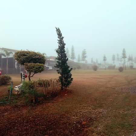 เฟรนด์แคมป์ Villa Khao Kho Exteriör bild