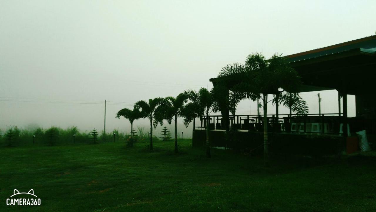 เฟรนด์แคมป์ Villa Khao Kho Exteriör bild