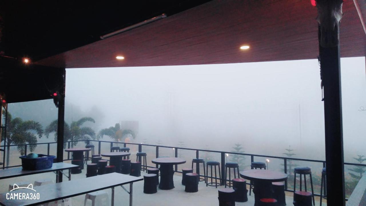 เฟรนด์แคมป์ Villa Khao Kho Exteriör bild